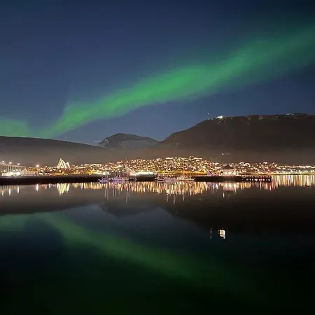 Spacious Perfect For Aurora Spotting, Free Parking